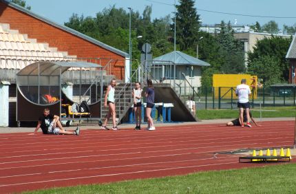 Kontrolnormatīvi vieglatlētikas nodaļas audzēkņiem