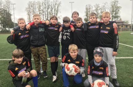 Futbols_02_10