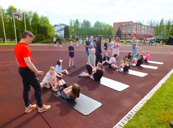 Pārcelšanas fiziskie kontrolnormatīvi handbolā_15.05.2026.