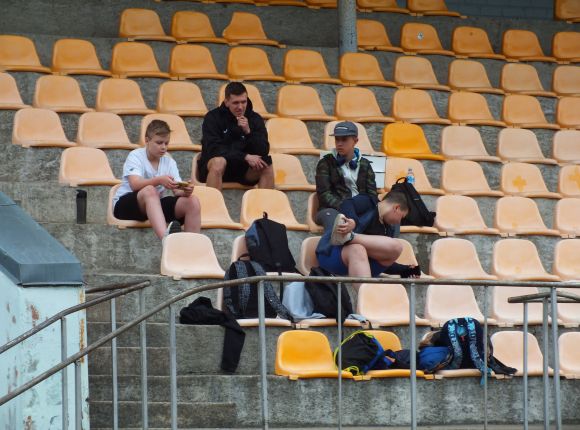 Fotomirkļi no kontrolnormatīvu pārbaudījumiem