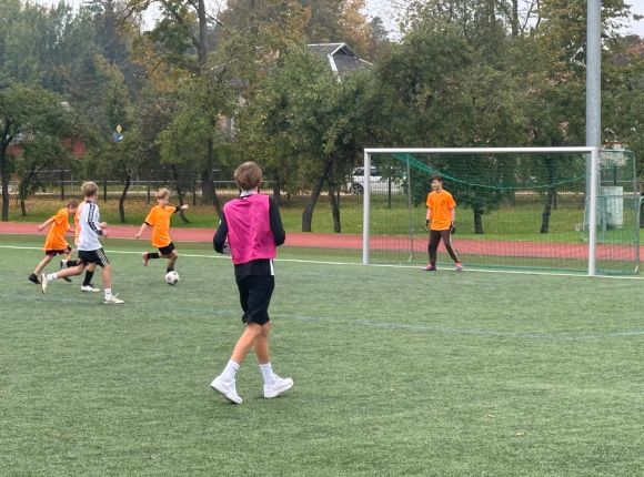 Skolu futbols_6.-7.klases_01.10.2026.