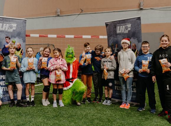 Latvijas Kauss Mini handbolā /  2022.gada noslēguma posms / Ziemassvētku zvaigžņu festivāls