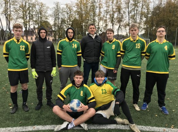 Futbols_09_10