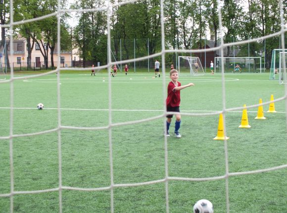 Fotomirkļi no kontrolnormatīvu pārbaudījumiem