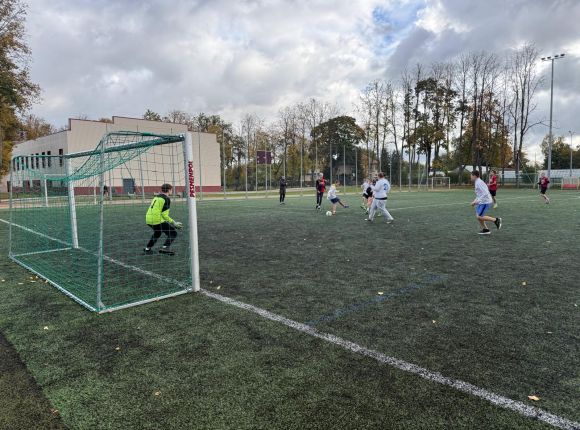 Skolu futbols_8.-9.klase_06.10.2026.