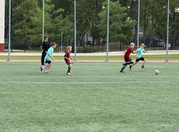 Skolu sporta futbols_16.09.2026.