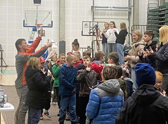 Lekcija ''Uztura nozīme sportā''