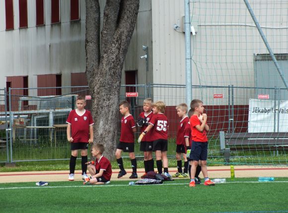 Fotomirkļi no kontrolnormatīvu pārbaudījumiem