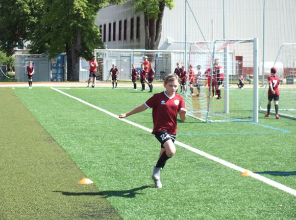 Kontrolnormatīvi futbola nodaļas audzēkņiem