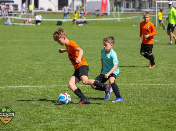 Futbola turnīrs DOBRECOVA CUP 2026