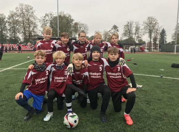 Futbols_02_10