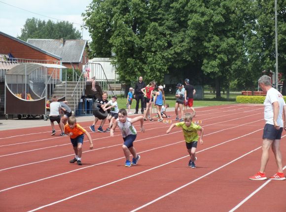 Kontrolnormatīvi vieglatlētikas nodaļas audzēkņiem