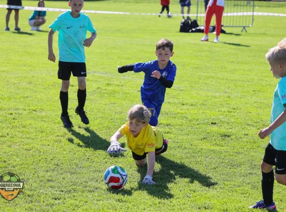 Futbola turnīrs DOBRECOVA CUP 2026