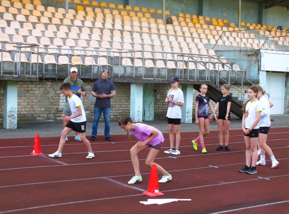 Pārcelšanas fiziskie kontrolnormatīvi vieglatlētikas audzēkņiem_25.05.2026.