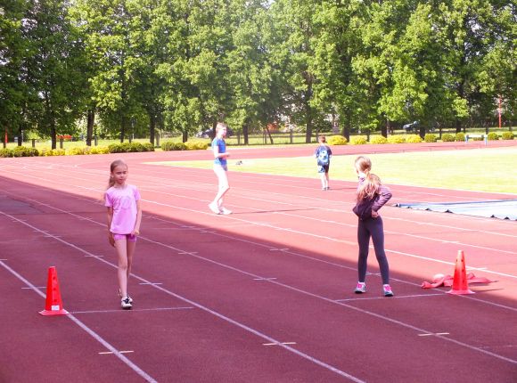 Pārcelšanas fiziskie kontrolnormatīvi vieglatlētikas audzēkņiem_25.05.2026.