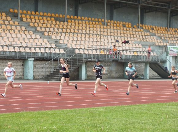 Kontrolnormatīvi vieglatlētikas nodaļas audzēkņiem