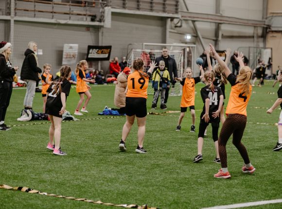 Latvijas Kauss Mini handbolā /  2022.gada noslēguma posms / Ziemassvētku zvaigžņu festivāls