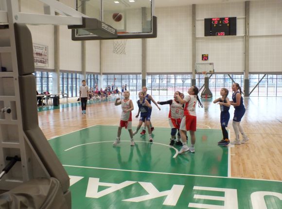 LJBL MINI Balcia kauss U10 vecuma grupām