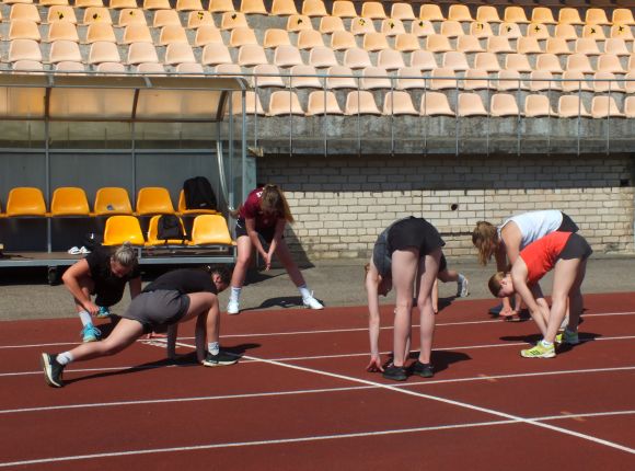 Kontrolnormatīvi handbola nodaļas audzēknēm
