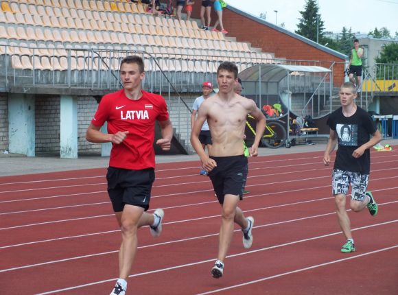 Kontrolnormatīvi vieglatlētikas nodaļas audzēkņiem