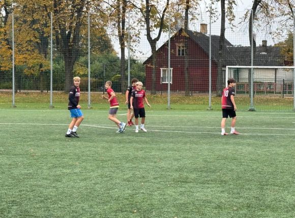 Skolu futbols_6.-7.klases_01.10.2026.