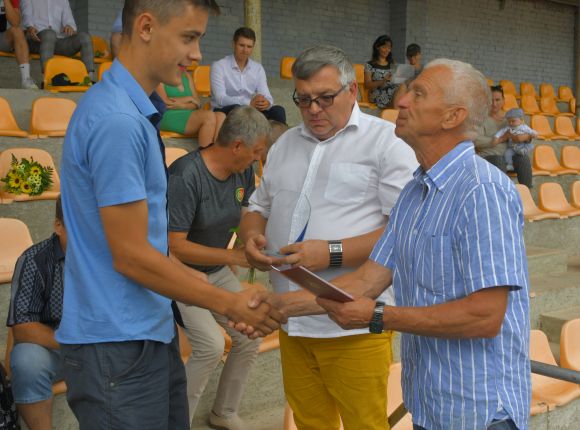 Izlaidums V30 izglītības programmas absolventiem (25.08.2022.)