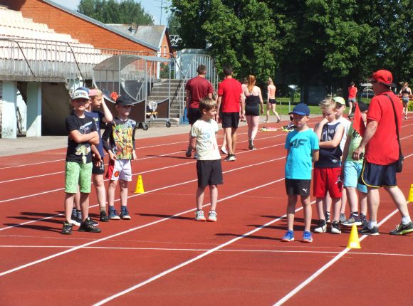 Kontrolnormatīvi basketbola nodaļas audzēkņiem