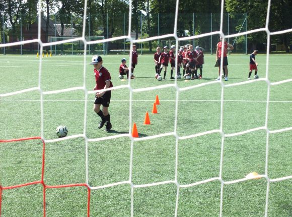 Kontrolnormatīvi futbola nodaļas audzēkņiem