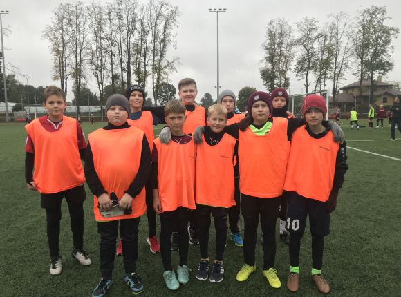 Futbols_02_10