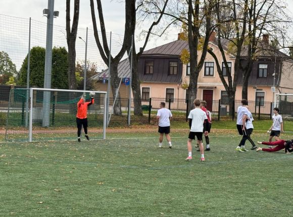 Skolu futbols 2008.-2010.gadiem_14.10.2026.