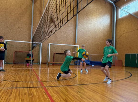 Skolu sports volejbolā_17.-18.02.2026.
