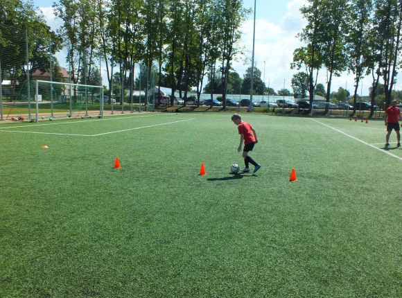 Kontrolnormatīvi futbola nodaļas audzēkņiem