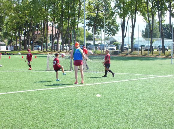 Kontrolnormatīvi futbola nodaļas audzēkņiem