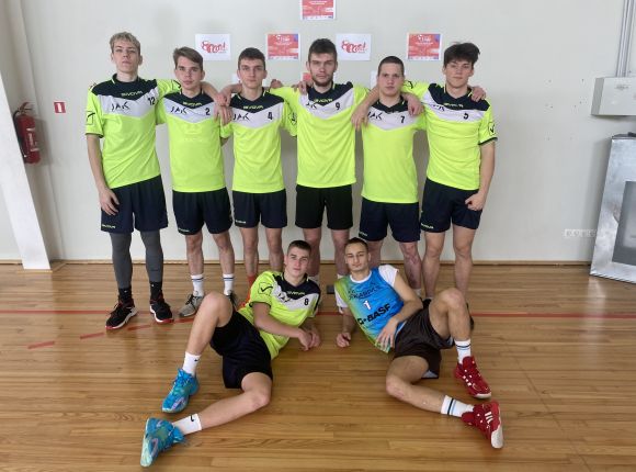 TOP kausa 1.posms vidusskolas grupā