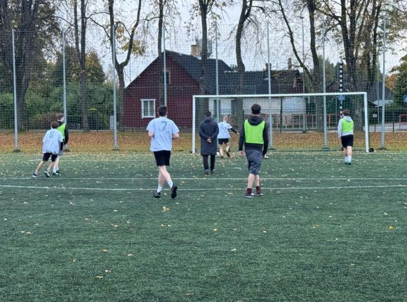 Skolu futbols_8.-9.klase_06.10.2026.