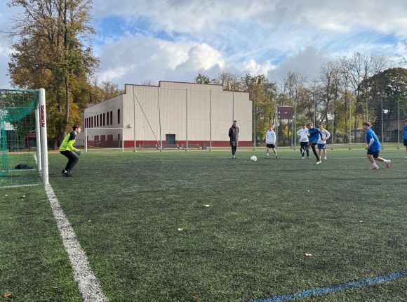 Skolu futbols_8.-9.klase_06.10.2026.