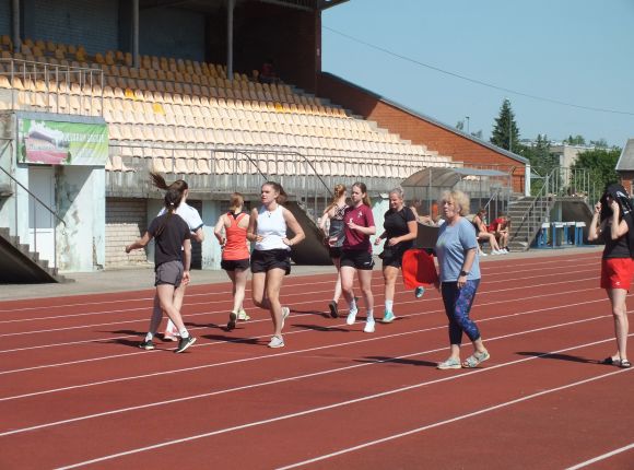 Kontrolnormatīvi handbola nodaļas audzēknēm