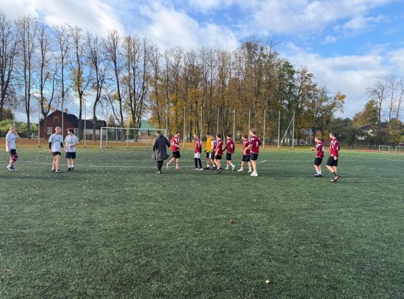 Skolu futbols_8.-9.klase_06.10.2026.
