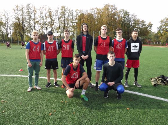 Skolu sports_futbols_30.09.2020.