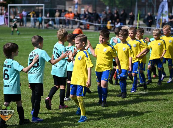 Futbola turnīrs DOBRECOVA CUP 2026