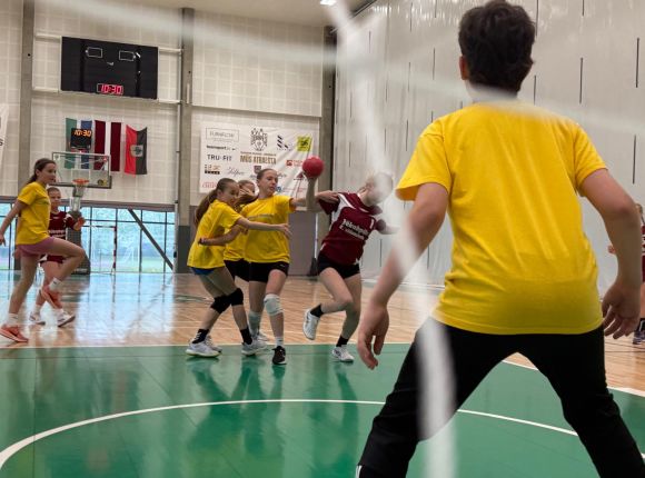 Skolu sporta mini handbols_13.05.2026.