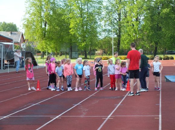 Mirkļi no pārcelšanas kontrolnormatīvu kārtošanas basketbolā_20.05.2025.