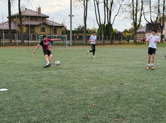Skolu futbols 2008.-2010.gadiem_14.10.2026.