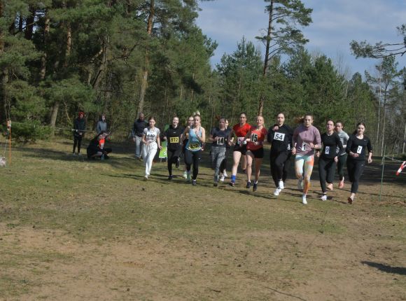 Skolu sporta pavasara kross