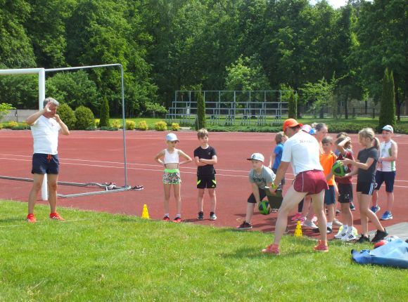 Kontrolnormatīvi vieglatlētikas nodaļas audzēkņiem