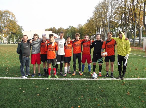 Skolu sports_futbols_30.09.2020.