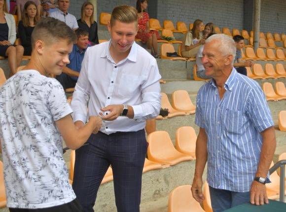 Izlaidums V20 programmas absolventiem (25.08.2022.)