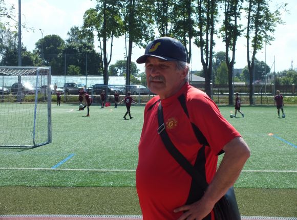 Kontrolnormatīvi futbola nodaļas audzēkņiem