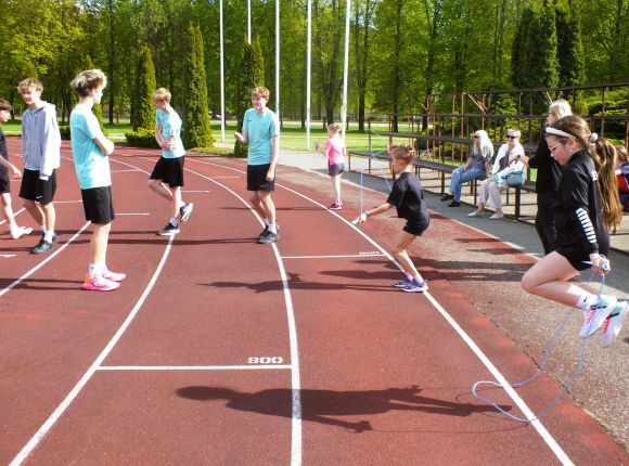 Pārcelšanas fiziskie kontrolnormatīvi handbolā_15.05.2026.