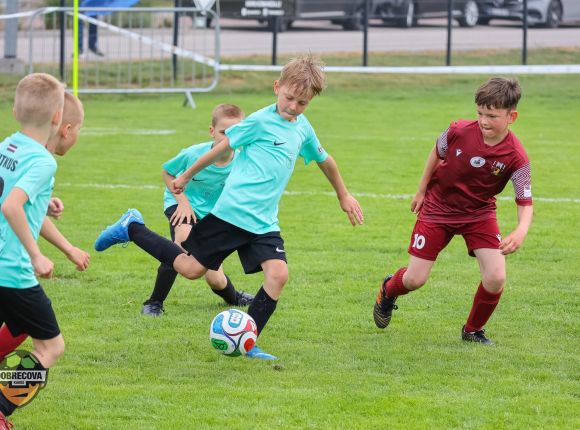 Futbola turnīrs DOBRECOVA CUP 2026